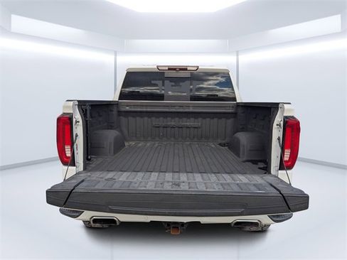 Used 2019 GMC Sierra 1500 Denali w/ Denali Ultimate Package image 12