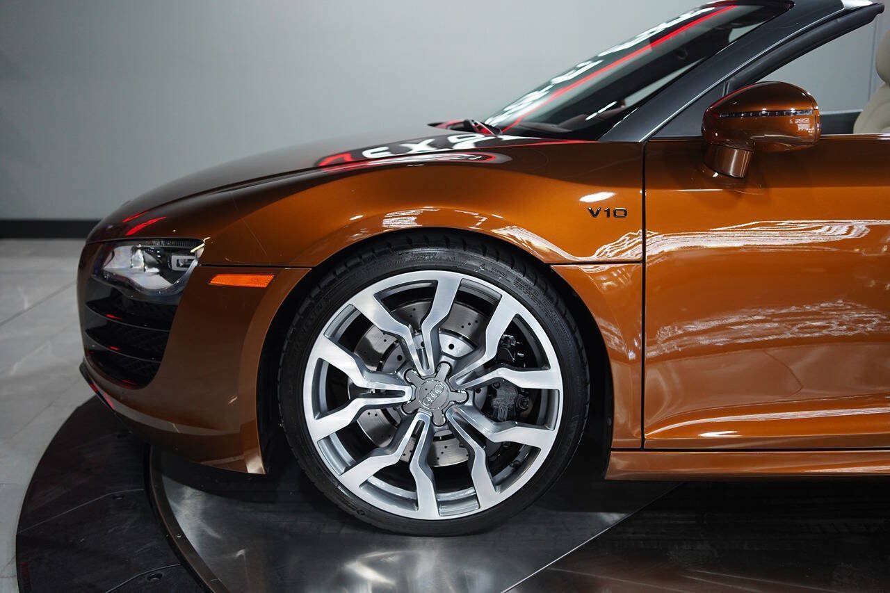 Used 2011 Audi R8 V10 AWD/4WD image 34