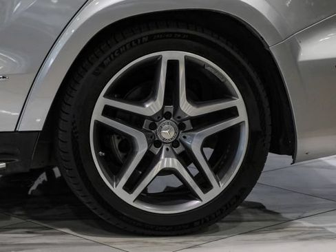 Used 2017 Mercedes-Benz GLS 550 4MATIC image 59