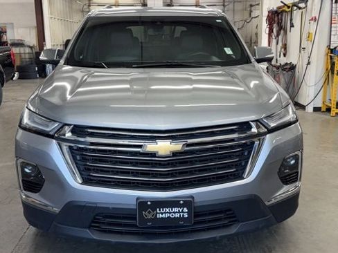 Used 2023 Chevrolet Traverse LT w/ LPO, Floor Liner Package image 2