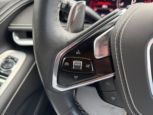 Used 2021 Chevrolet Corvette Stingray Premium Cpe w/ Z51 Performance Package image 15