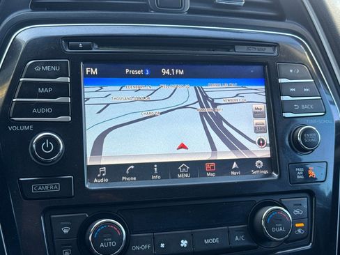 Used 2018 Nissan Maxima 3.5 SV image 18