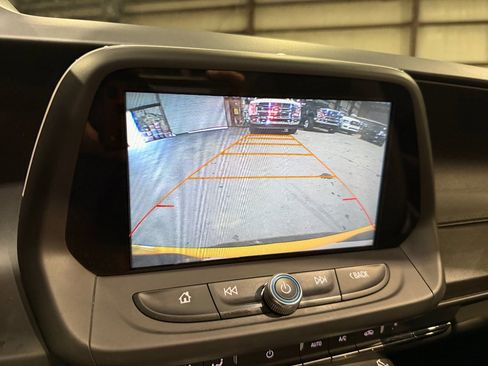 Used 2017 Chevrolet Camaro SS RWD image 32