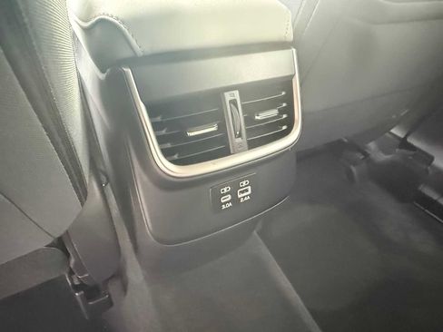 Certified 2025 Subaru Outback Premium w/ Popular Package #1A image 17