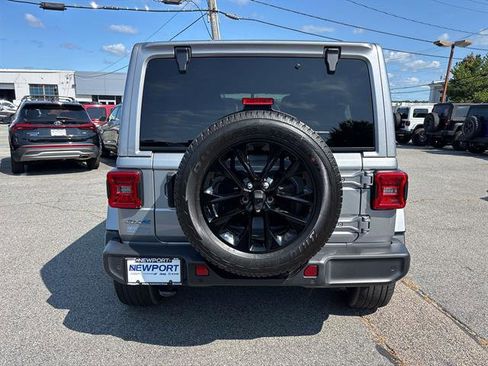 Certified 2021 Jeep Wrangler Unlimited Sahara w/ Cold Weather Group image 4