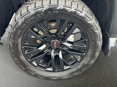Used 2020 GMC Sierra 1500 Denali w/ Denali Ultimate Package AWD/4WD image 10