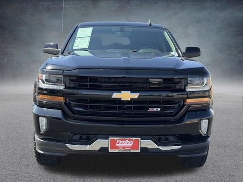 Used 2018 Chevrolet Silverado 1500 LT w/ All Star Edition AWD/4WD image 9