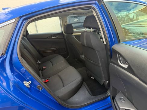 Used 2019 Honda Civic EX image 28