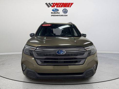 Certified 2026 Subaru Forester Premium AWD/4WD image 3