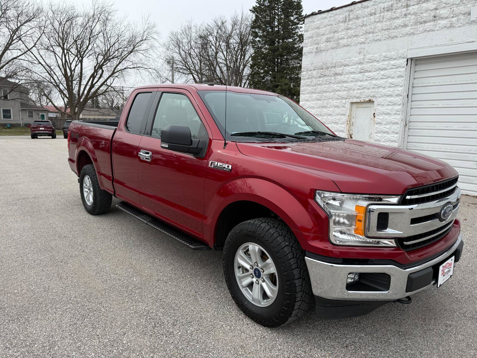 Used 2018 Ford F150 XLT w/ Equipment Group 301A Mid AWD/4WD image 3