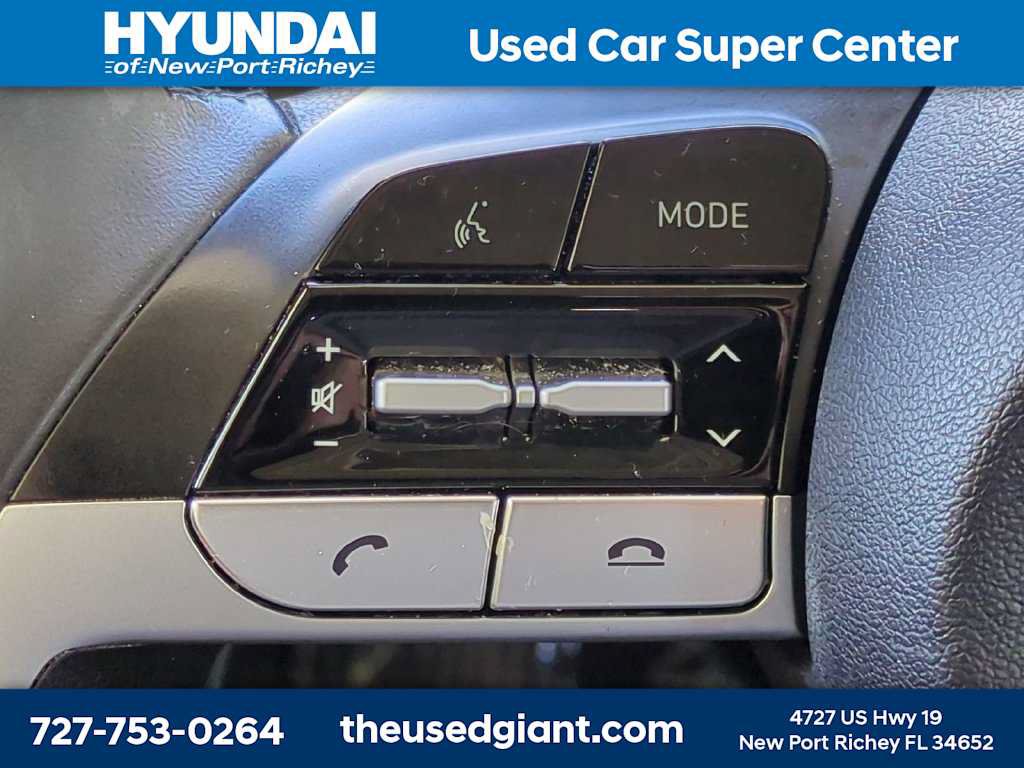 Used 2023 Hyundai Elantra Limited FWD image 27