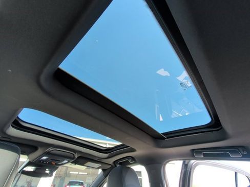 Certified 2025 Cadillac CT5 Premium Luxury image 12