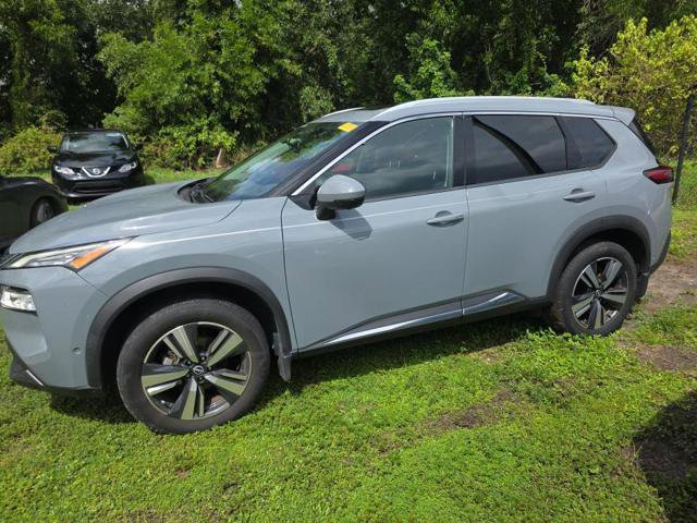 Used 2023 Nissan Rogue SL w/ SL Premium Package FWD image 6