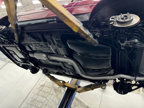 Used 1993 Cadillac Allante image 36