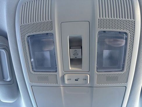 Used 2024 MAZDA CX-5 AWD 2.5 S w/ Preferred Package image 17