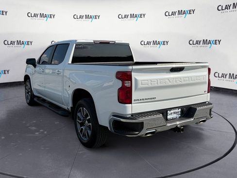 Used 2024 Chevrolet Silverado 1500 LT w/ Z71 Off-Road Package AWD/4WD image 3