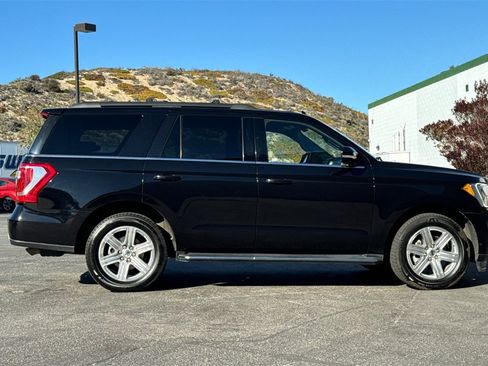 Certified 2020 Ford Expedition XLT w/ Equipment Group 202A image 2