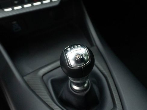 Used 2024 Ford Mustang GT RWD image 31