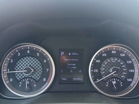 Used 2019 Hyundai Elantra SEL image 4