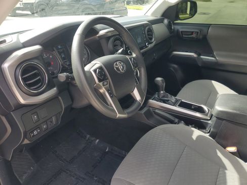Used 2021 Toyota Tacoma SR5 image 15