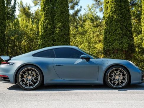 Used 2020 Porsche 911 Carrera 4S AWD/4WD image 13