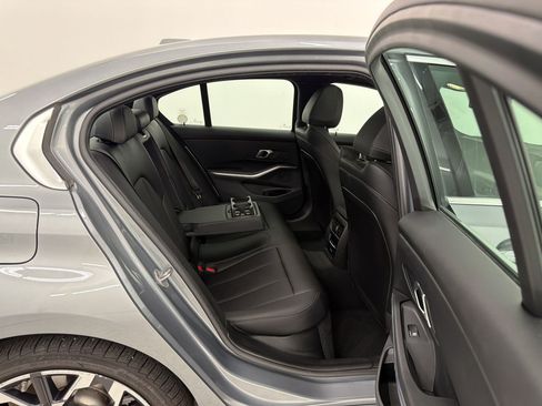 Used 2025 BMW 330i Sedan RWD image 33