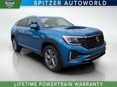 New 2024 Volkswagen Atlas Cross Sport SEL R-Line