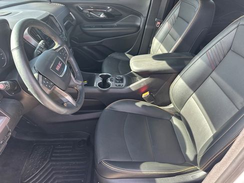 Used 2024 GMC Terrain AT4 w/ Infotainment Package II image 9