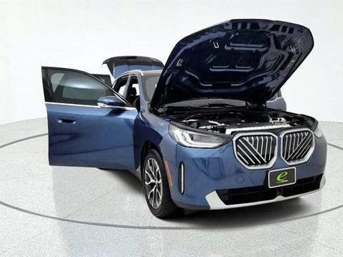 Used 2026 BMW X3 xDrive30i w/ Premium Package AWD/4WD image 12