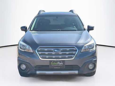 Used 2017 Subaru Outback 3.6R Limited AWD/4WD image 2
