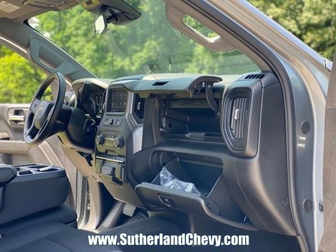 Used 2024 Chevrolet Silverado 1500 Custom w/ Turbomax Blackout Package AWD/4WD image 24