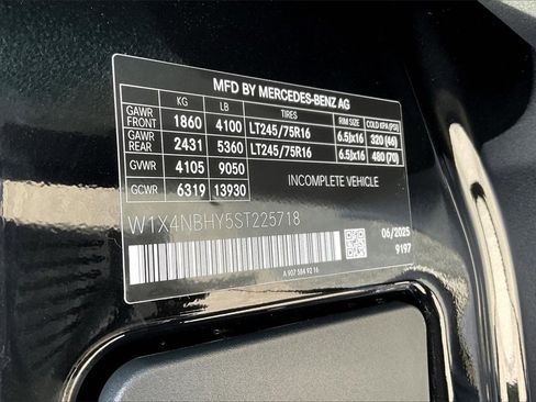 New 2025 Mercedes-Benz Sprinter 144 Cargo image 9