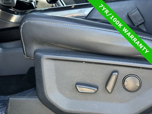 Certified 2022 Ford F150 XLT w/ Equipment Group 302A High image 23