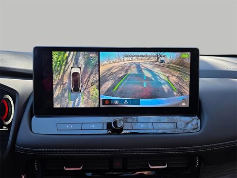 New 2026 Nissan Rogue Platinum image 27