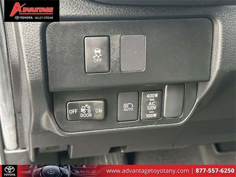 Certified 2023 Toyota Tacoma TRD Off-Road image 21