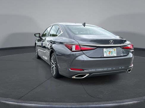 Used 2025 Lexus ES 350 w/ Premium Package FWD image 10