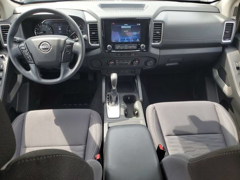 Used 2023 Nissan Frontier SV w/ Tow Package RWD image 22
