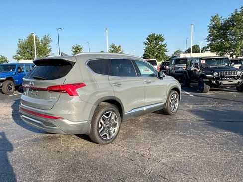 Used 2023 Hyundai Santa Fe Limited AWD/4WD image 9