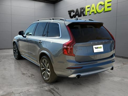 Used 2019 Volvo XC90 T5 Momentum w/ Multimedia Package AWD/4WD image 7