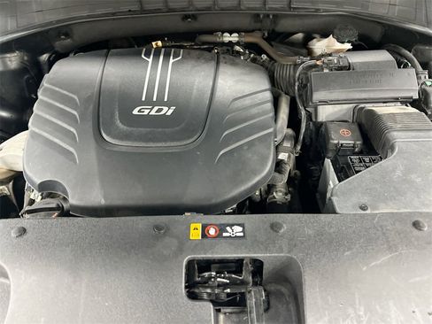 Used 2018 Kia Sorento SX image 25