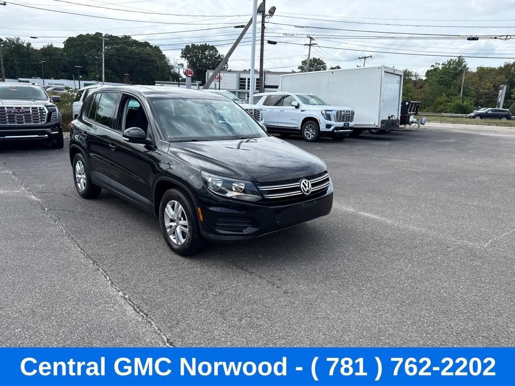 Used 2013 Volkswagen Tiguan S AWD/4WD image 9