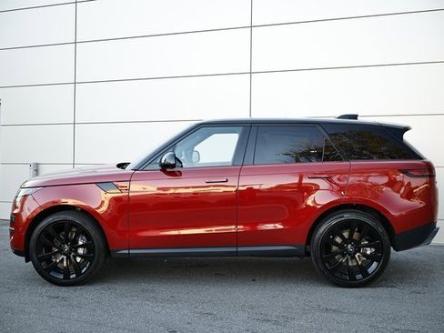 New 2025 Land Rover Range Rover Sport SE image 4