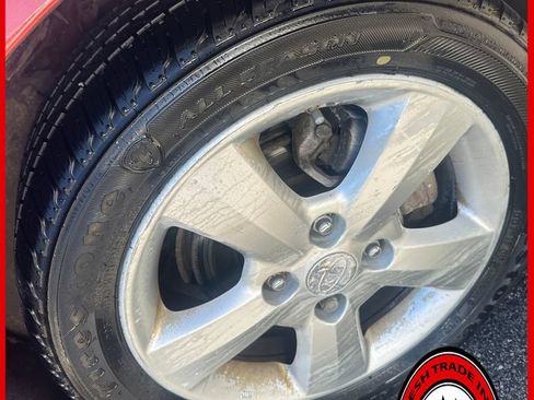 Used 2009 Kia Spectra5 SX FWD image 11