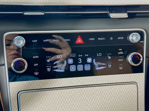 New 2026 Genesis GV80 3.5T Prestige image 12