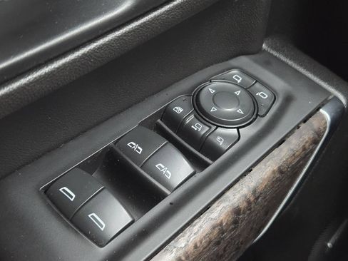 Used 2022 GMC Sierra 2500 Denali w/ Technology Package image 33