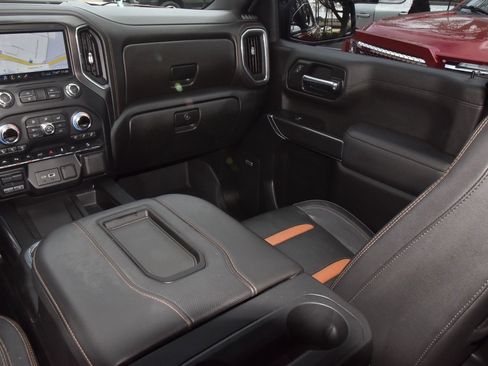 Used 2020 GMC Sierra 1500 AT4 w/ AT4 Premium Package image 17