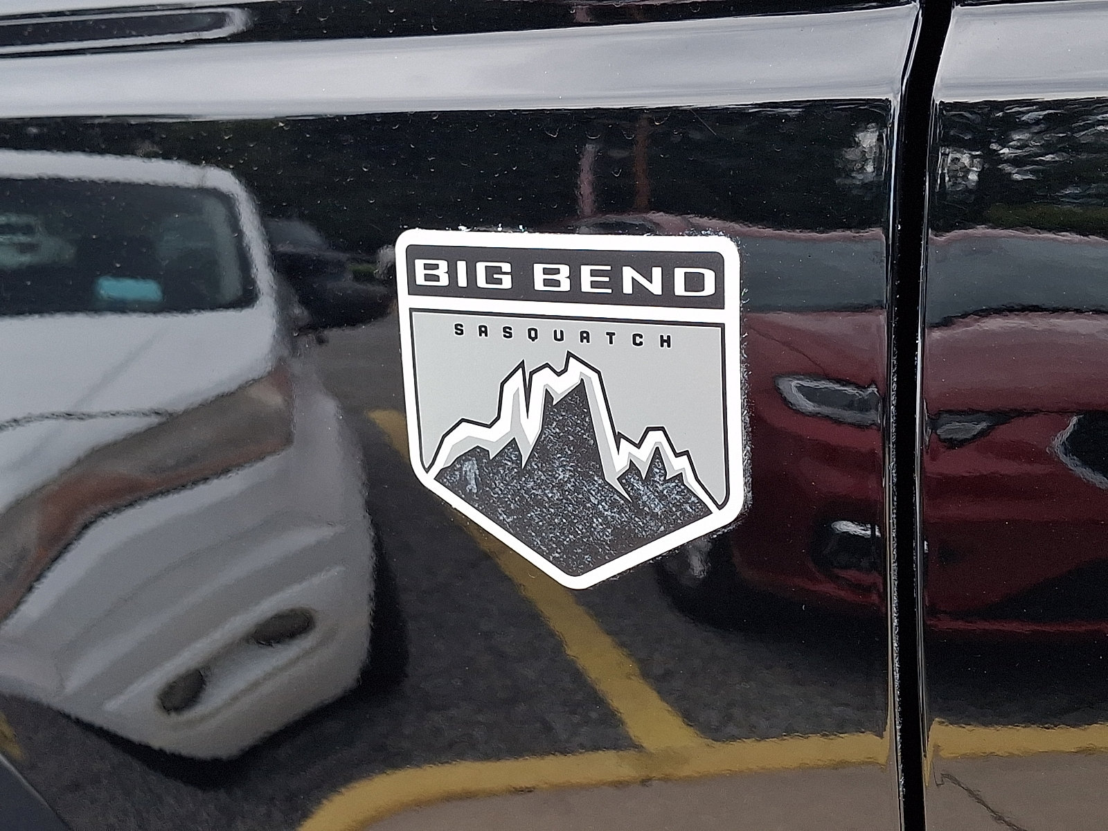 Certified 2023 Ford Bronco Big Bend w/ Sasquatch Package AWD/4WD image 33