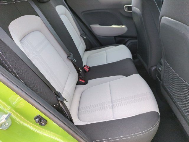 Certified 2024 Hyundai Venue SEL FWD image 17