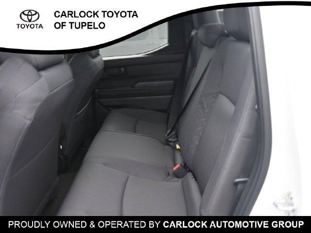 Used 2025 Toyota Tacoma SR5 AWD/4WD image 22