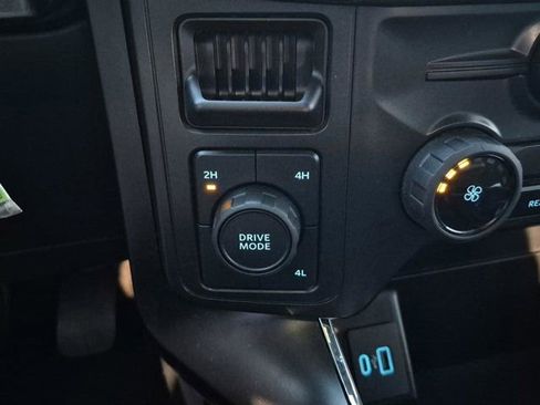 Used 2024 Ford F150 STX image 27